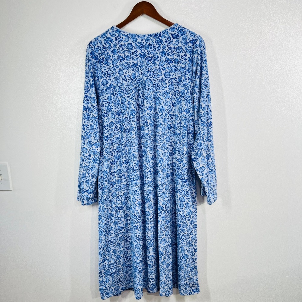 Aria Collection Nightgown 3X Plus Blue White Floral Fleece Long Sleeve Muumu - Picture 3 of 9